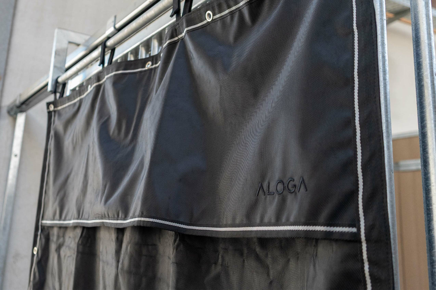 PRO STABLE DRAPE